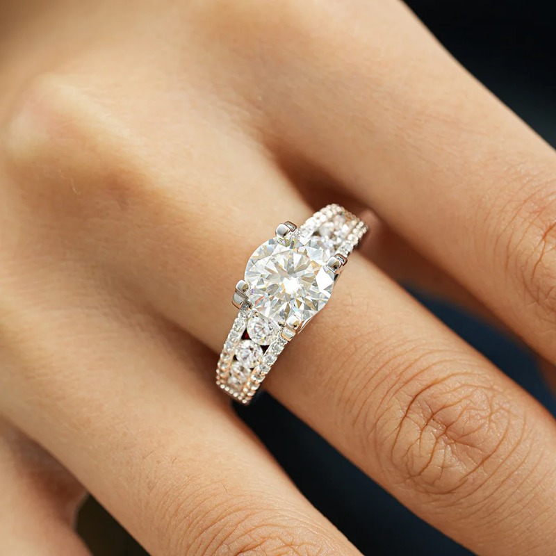 Men's 925 Silver Moissanite Bull Head Ring, Luxury Design